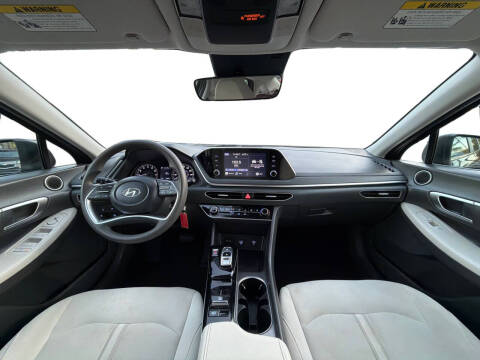 2023 Hyundai Sonata SE