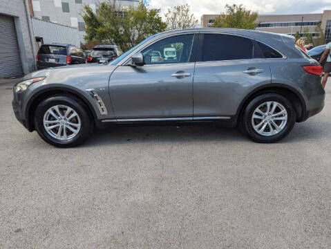 2016 Infiniti QX70