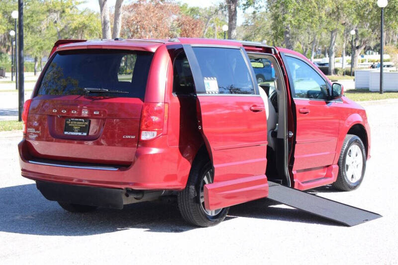 2011 Dodge Grand Caravan Crew