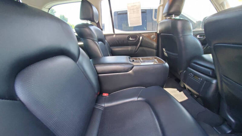 2017 Infiniti QX80