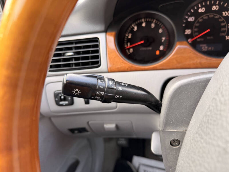 2005 Lexus ES 330