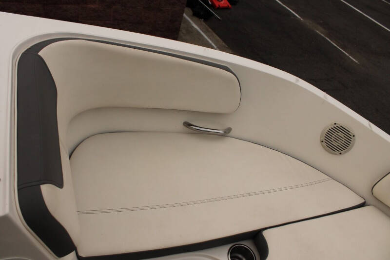 2018 Bayliner VR5 Bowrider