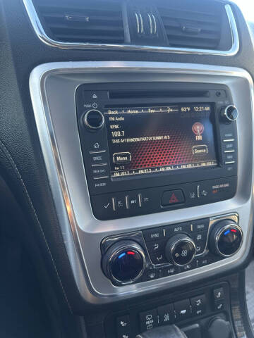 2016 GMC Acadia SLT-1