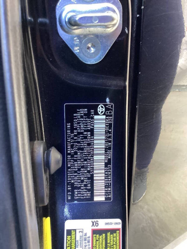 2017 Toyota Corolla LE