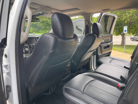 2017 RAM 1500 Laramie