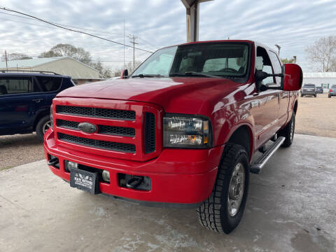 2006 Ford F-250 Super Duty for sale at M & M Motors in Angleton TX