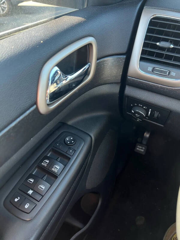 2016 Jeep Grand Cherokee