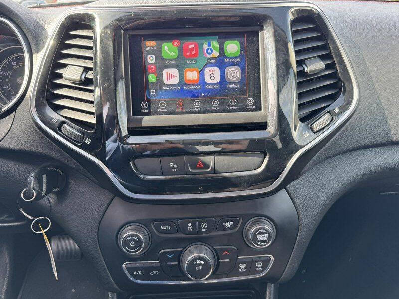 2019 Jeep Cherokee Latitude