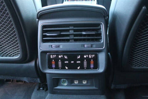 2020 Audi Q8 quattro Prestige 55 TFSI