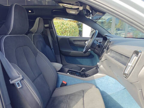2023 Volvo C40 Recharge Twin Ultimate