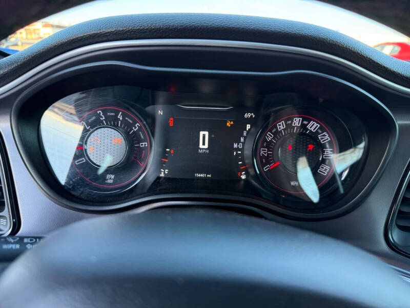 2019 Dodge Challenger SXT