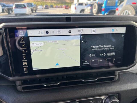 2024 Jeep Gladiator Sport S