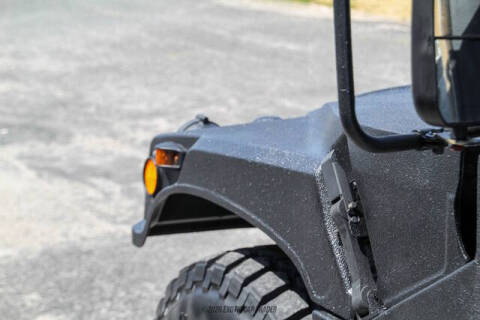 2014 AM General Hummer