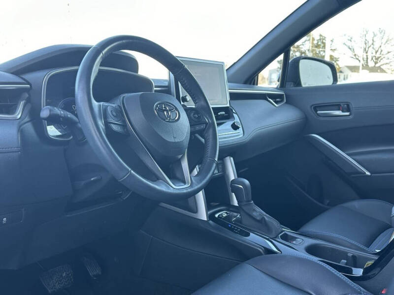 2023 Toyota Corolla Cross Hybrid