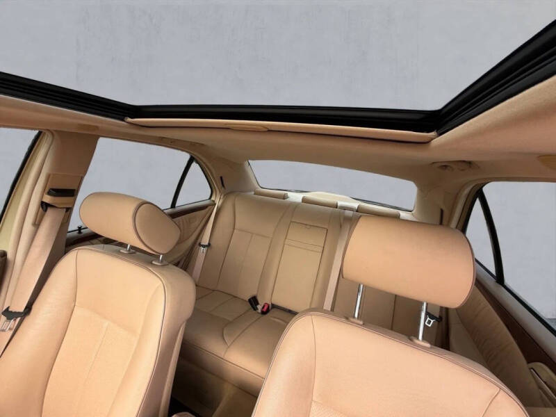 2002 Mercedes-Benz E-Class E 320