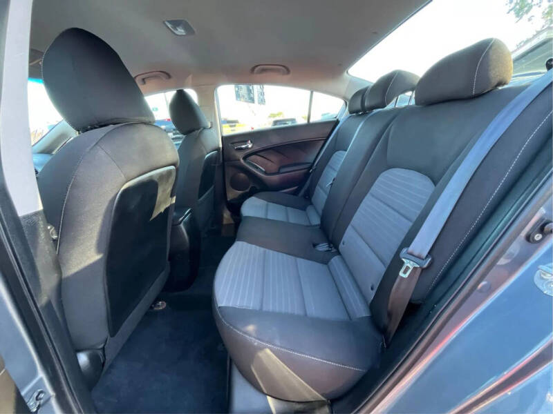 2017 Kia Forte