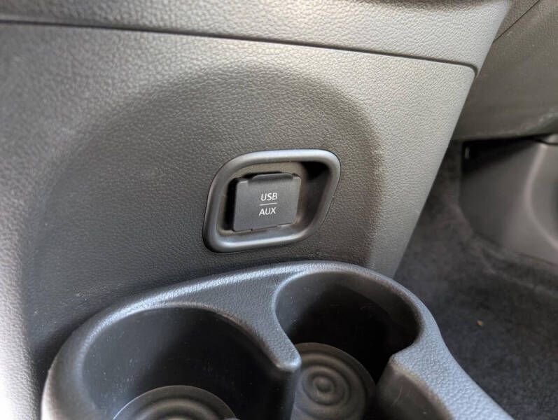 2011 Nissan cube 1.8 S Krom Edition