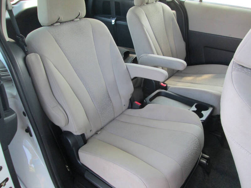 2012 Mazda MAZDA5 Touring