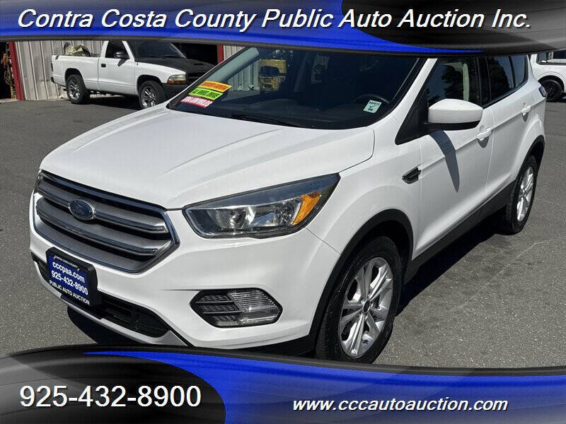 2017 Ford Escape SE