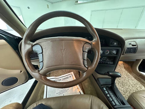 1993 Pontiac Bonneville SSE