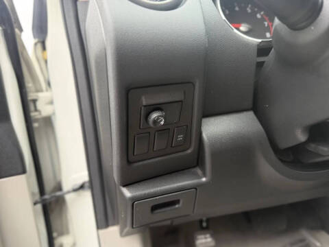 2009 Nissan Rogue SL