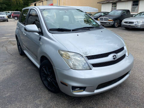 2006 Scion xA for sale at Monroe Auto's, LLC in Parsons TN