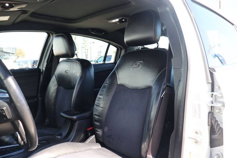 2013 Chrysler 200 Limited