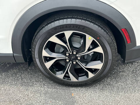 2026 Ford Mustang Mach-E Select