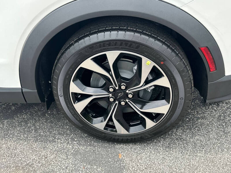 2026 Ford Mustang Mach-E Select