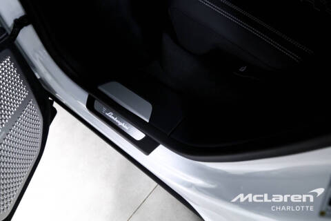 2024 Lamborghini Urus Performante