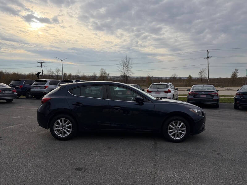2015 Mazda MAZDA3 i Touring
