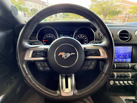 2021 Ford Mustang EcoBoost