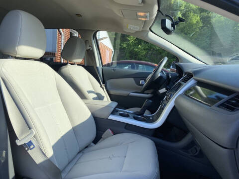 2013 Ford Edge SE
