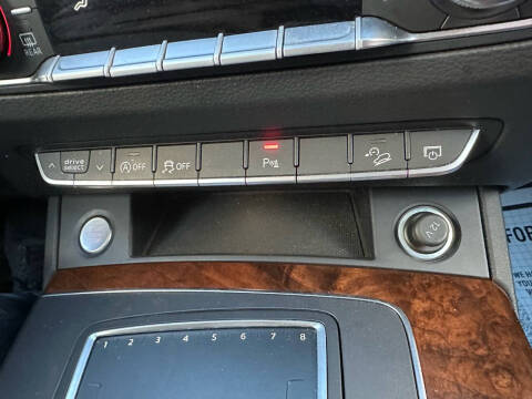 2018 Audi Q5 2.0T quattro Premium Plus