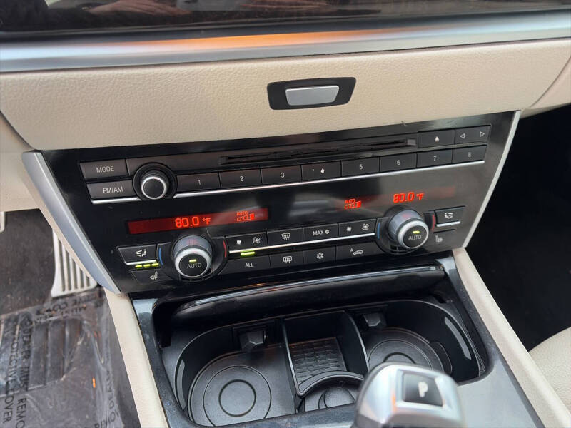 2012 BMW 5 Series 535i Gran Turismo