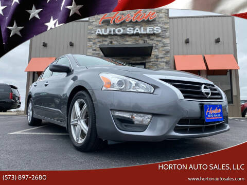 2014 Nissan Altima for sale at HORTON AUTO SALES, LLC in Linn MO