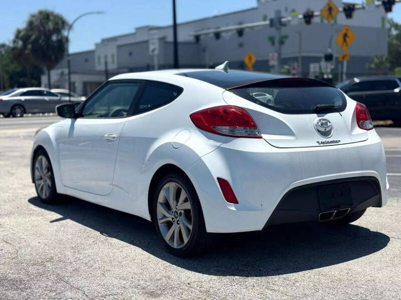 2016 Hyundai Veloster