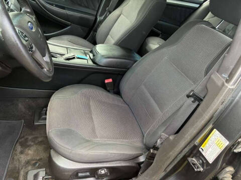 2015 Ford Taurus SEL