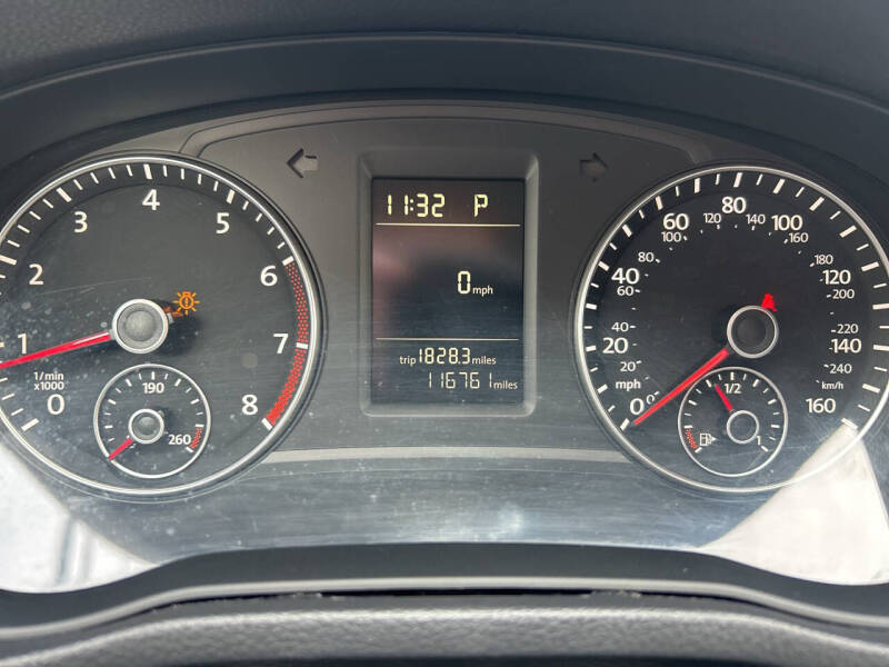 2015 Volkswagen Passat 1.8T Wolfsburg Edition