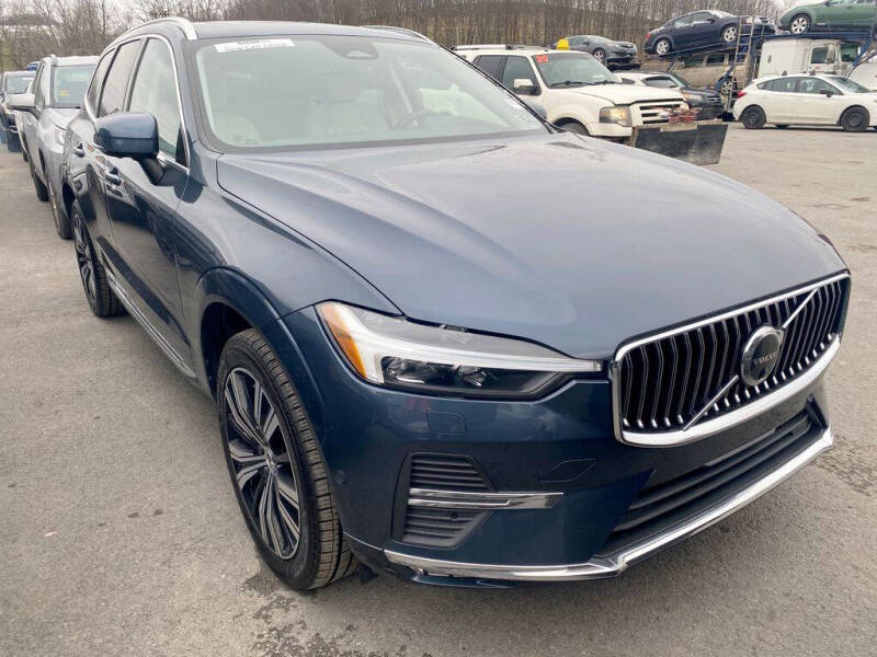 2023 Volvo XC60 B5 Plus Bright Theme