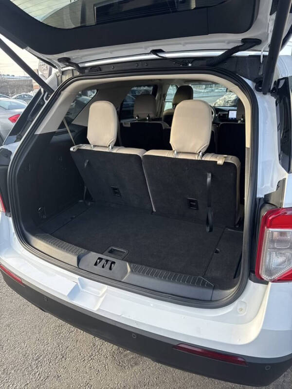 2020 Ford Explorer