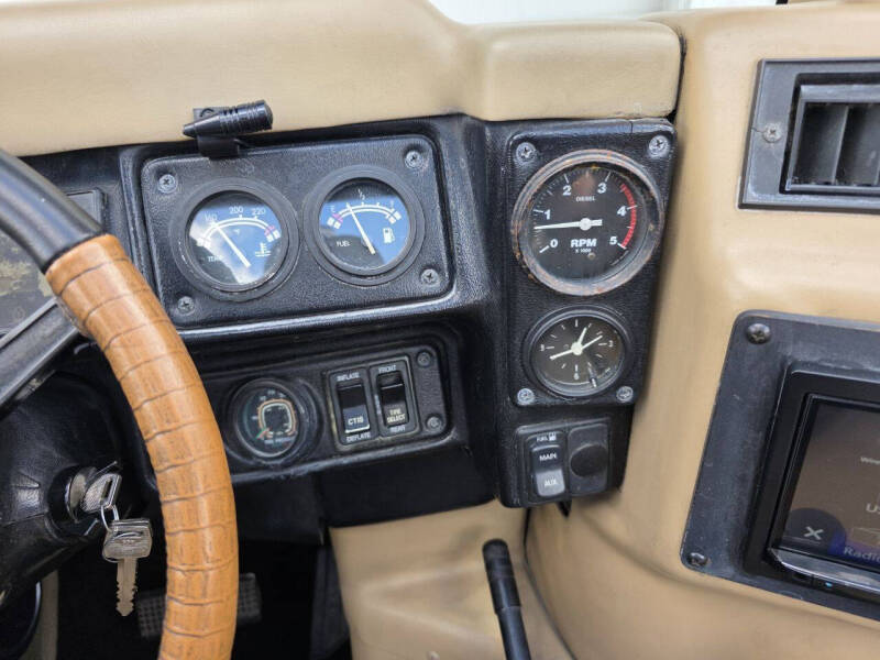 1999 AM General Hummer