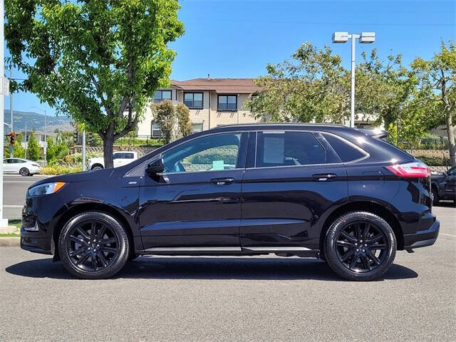 2022 Ford Edge ST-Line