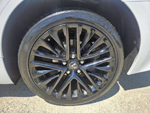 2015 Lexus ES 350 Crafted Line