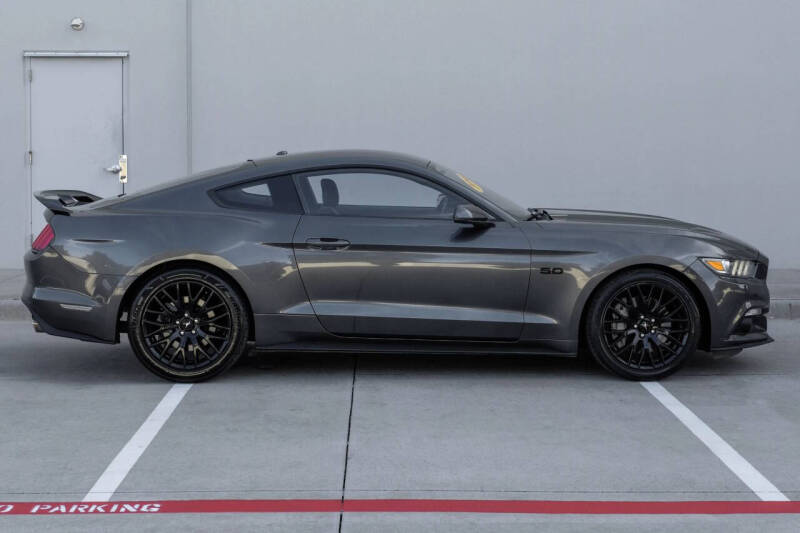 2016 Ford Mustang GT Premium