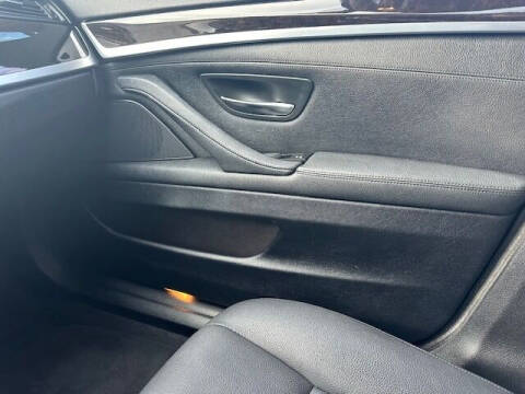 2014 BMW 5 Series 528i