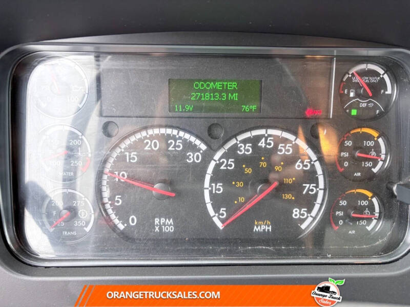 2020 Freightliner M2 106