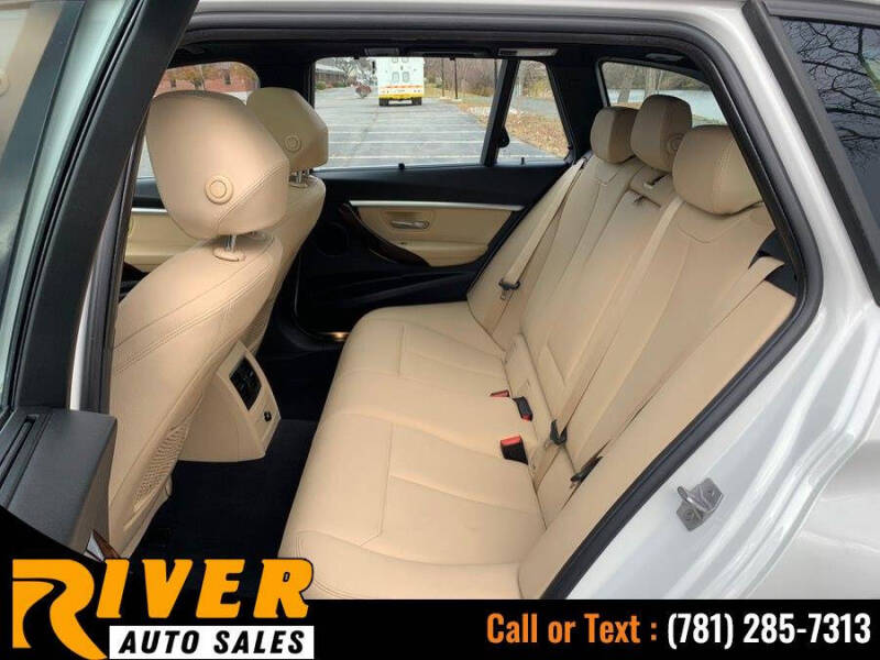 2017 BMW 3 Series 330i xDrive