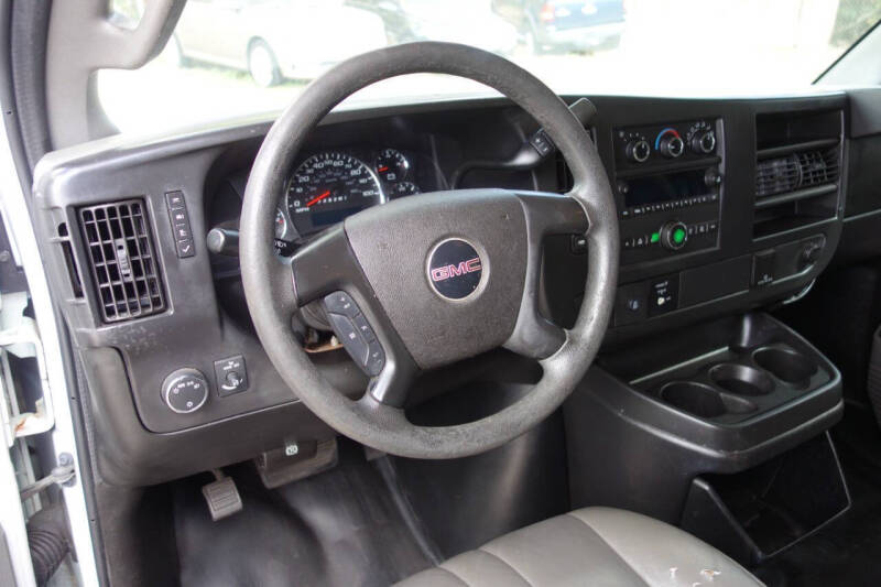 2016 GMC Savana 2500