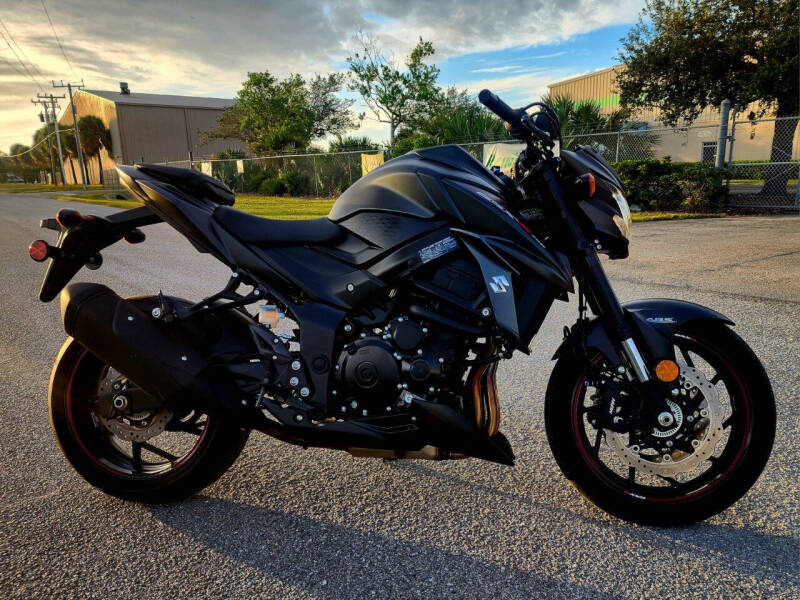 2018 Suzuki GXS-S 750 ABS
